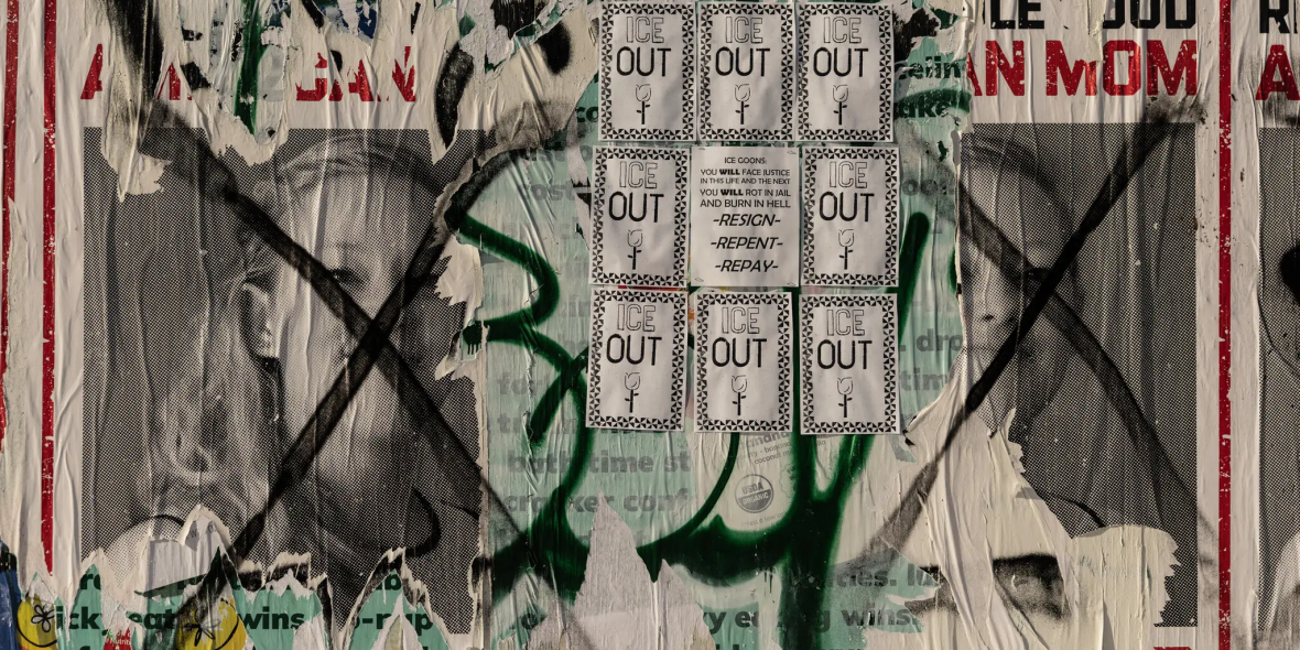 En los últimos seis meses, ICE ha obtenido un nuevo conjunto de herramientas tecnológicas, que incluyen software de reconocimiento facial, monitoreo de redes sociales y piratería de teléfonos celulares. Crédito... David Guttenfelder/The New York Times